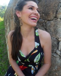 Agencia de Modelos EMBU DAS ARTES - JULIANA TABATA DA SILVA  de Embu Guaçu